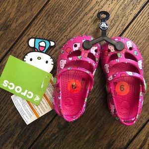 Girls hello kitty crocs sandals